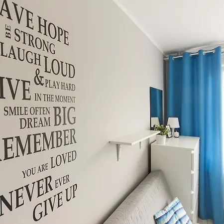 アパート Startowa *